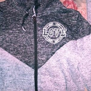 2 piece hooded jogging/sweat suit